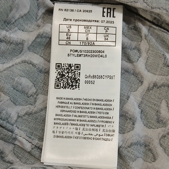 Guess sz S Purple and Black Leopard Print Long Sleeve Button-Up Business Shirt - Picture 10 of 13